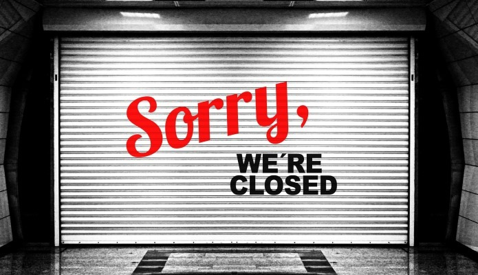 Schriftzug Sorry, WE'RE CLOSED